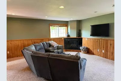602 25th Court NE, Waseca, MN 56093 - Photo 14