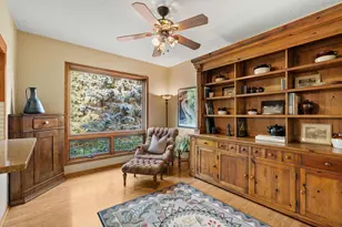 11828 Boulder Bay Rd, Eden Prairie, MN 55344 - Photo 4