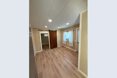 418 Monroe Street N, Hudson, WI 54016 - Photo 8