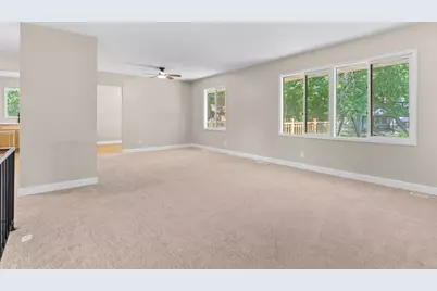 605 Pheasant Run, Burnsville, MN 55337 - Photo 8