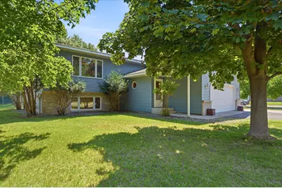 1515 32nd Avenue SW, Cambridge, MN 55008 - Photo 2