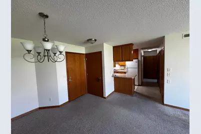 307 Roseland Avenue #5, Prinsburg, MN 56281 - Photo 4