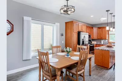 2365 Skillman Avenue E, North Saint Paul, MN 55109 - Photo 8