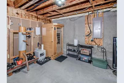 2365 Skillman Avenue E, North Saint Paul, MN 55109 - Photo 30