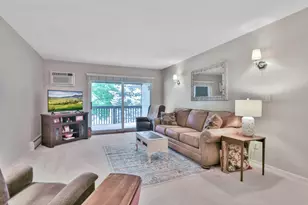 2800 Hamline Ave N, Roseville, MN 55113 - Photo 8