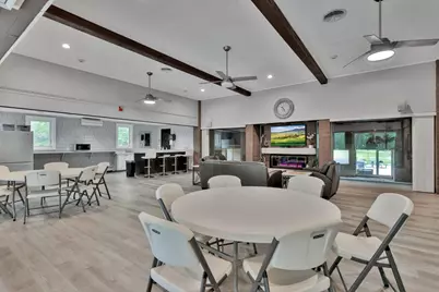 2800 Hamline Avenue N #241, Roseville, MN 55113 - Photo 22