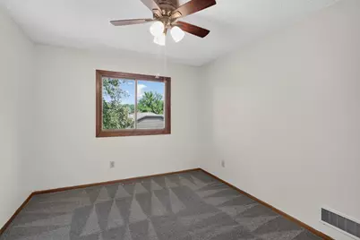 3972 Orchid Lane N, Plymouth, MN 55446 - Photo 8