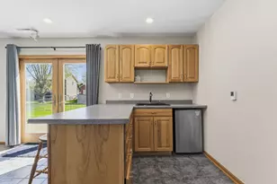465 8th St SW, Plainview, MN 55964 - Photo 18