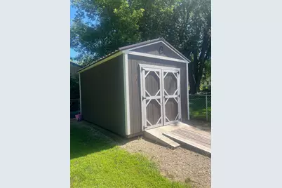 415 S Yale Avenue, Litchfield, MN 55355 - Photo 36