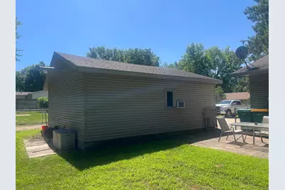 415 S Yale Avenue, Litchfield, MN 55355 - Photo 34