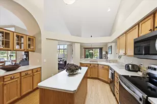 247 W Canyon Dr, Hudson, WI 54016 - Photo 6