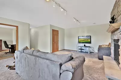 19710 Hunters Ridge, Corcoran, MN 55374 - Photo 46