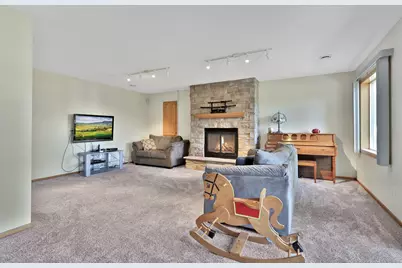 19710 Hunters Ridge, Corcoran, MN 55374 - Photo 18