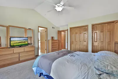 19710 Hunters Ridge, Corcoran, MN 55374 - Photo 10