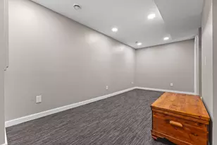 15 Sheridan Ave S, Minneapolis, MN 55405 - Photo 18