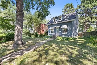 15 Sheridan Avenue S, Minneapolis, MN 55405 - Photo 2
