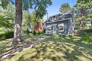 15 Sheridan Ave S, Minneapolis, MN 55405 - Photo 2