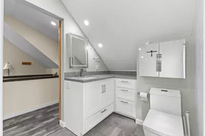 15 Sheridan Avenue S, Minneapolis, MN 55405 - Photo 22