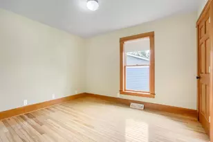 4887 Stewart Ave, White Bear Lake, MN 55110 - Photo 16