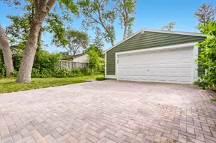 4887 Stewart Ave, White Bear Lake, MN 55110 - Photo 26