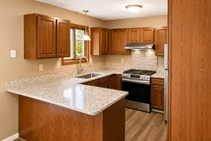 3454 Willow Ct, White Bear Lake, MN 55110 - Photo 8