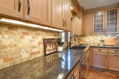 4428 Pleasant Drive, Arden Hills, MN 55112 - Photo 10
