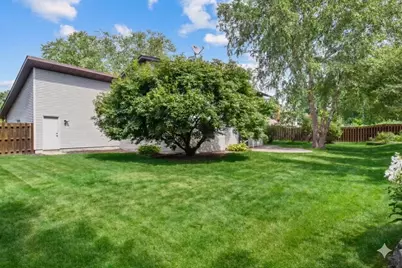 4428 Pleasant Drive, Arden Hills, MN 55112 - Photo 46