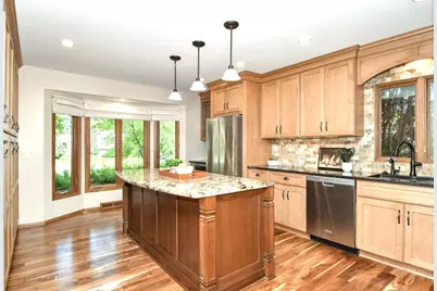 4428 Pleasant Drive, Arden Hills, MN 55112 - Photo 4