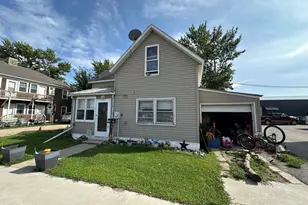 314 4th St E, Thief River Falls, MN 56701 - Photo 2