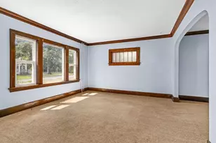 410 N 39th Ave W, Duluth, MN 55807 - Photo 4