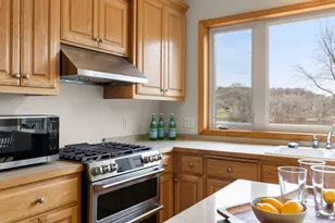 1080 82nd St E, Inver Grove Heights, MN 55077 - Photo 8
