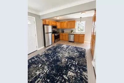 1712 Arlington Avenue E, Saint Paul, MN 55106 - Photo 2