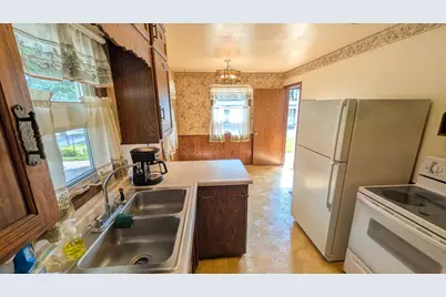 1507 4th Avenue NW, Austin, MN 55912 - Photo 12