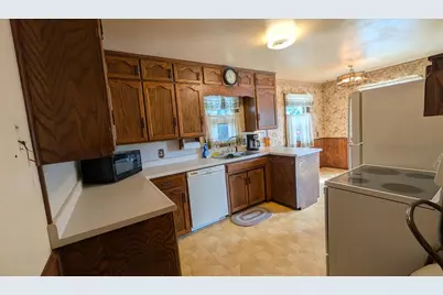 1507 4th Avenue NW, Austin, MN 55912 - Photo 10