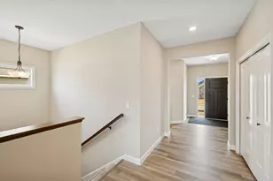 7861 Kettering Crk Ct, Greenfield, MN 55373 - Photo 2