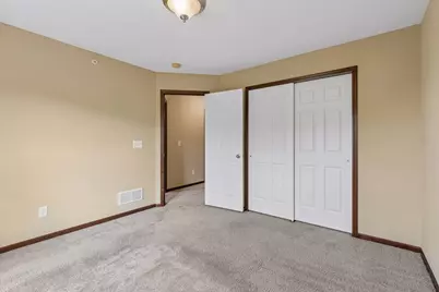 10002 Gentian Drive, Eden Prairie, MN 55347 - Photo 48