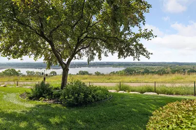 10002 Gentian Drive, Eden Prairie, MN 55347 - Photo 22