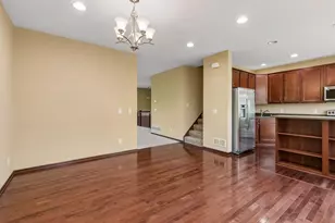 10002 Gentian Dr, Eden Prairie, MN 55347 - Photo 34