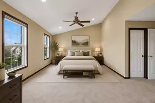 10002 Gentian Dr, Eden Prairie, MN 55347 - Photo 8