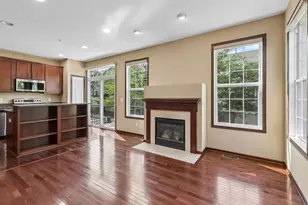 10002 Gentian Dr, Eden Prairie, MN 55347 - Photo 32