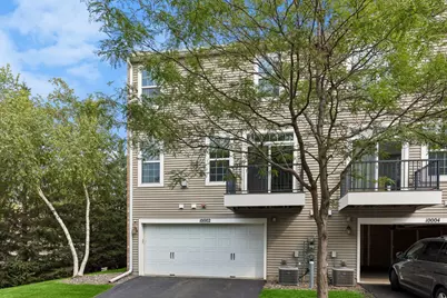 10002 Gentian Drive, Eden Prairie, MN 55347 - Photo 2