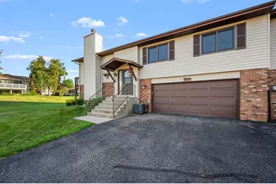 3837 Gershwin Avenue N, Oakdale, MN 55128 - Photo 2