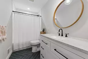 2312 Sheridan Hills Rd, Wayzata, MN 55391 - Photo 36