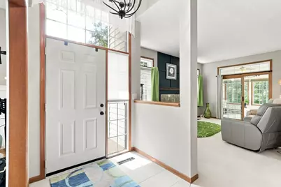 2501 Lockwood Drive #60, Mendota Heights, MN 55120 - Photo 4