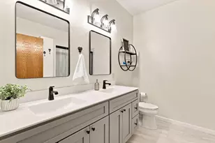 2501 Lockwood Dr, Mendota Heights, MN 55120 - Photo 20