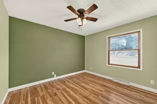 709 37th St SW, Rochester, MN 55902 - Photo 12