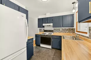 709 37th St SW, Rochester, MN 55902 - Photo 10