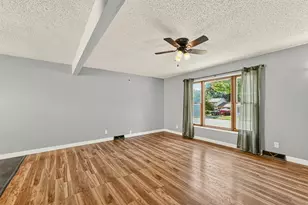 709 37th St SW, Rochester, MN 55902 - Photo 6