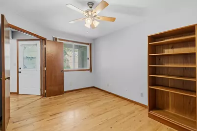 5661 Donegal Court, Shoreview, MN 55126 - Photo 8