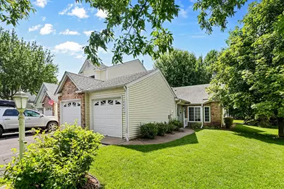 5661 Donegal Court, Shoreview, MN 55126 - Photo 2